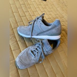 New Balance 696 Running Shoes NWOT